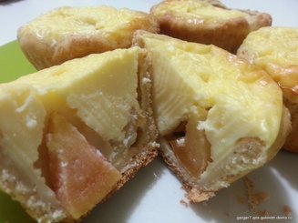 Корзиночки из творожного теста с брокколи