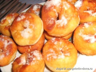 Воздушные пончики (на сгущеном молоке)