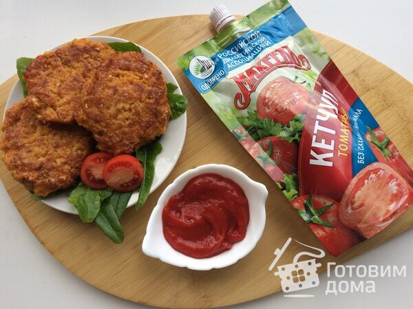 Капустные котлеты с нутовой мукой и кетчупом Махеевъ фото к рецепту 4