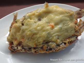 Курица, фаршированная овощами