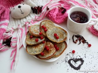 Маковые оладушки в сахарном сиропе