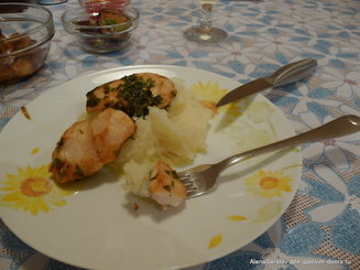 Куриные грудки с лимоном, петрушкой и сливочным маслом