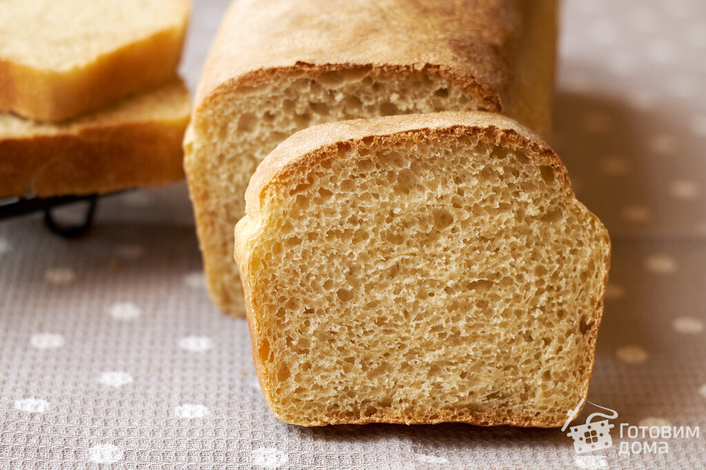 Хлеб пулиш рецепт. Опара для хлеба. Хлеб пшеничный на опаре. Хлеб пшеничный без опары. Домашний хлеб на опаре.