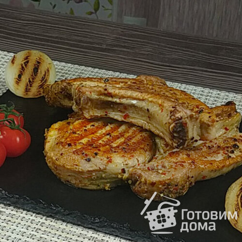 Сочная свинина на косточке