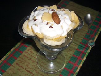 Бананы с сыром и орехами