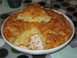 Закусочный сырный пирог с мясом