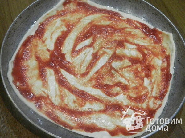 Пицца с томатным соусом и курицей по-Махеевски фото к рецепту 2