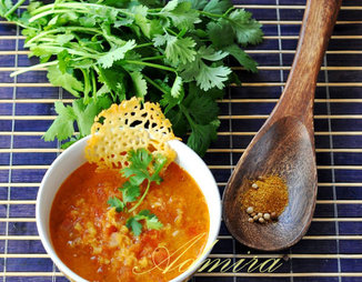 Индийский томатный суп с чечевицей