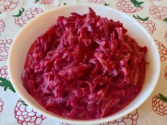 Салат из свеклы с чесноком