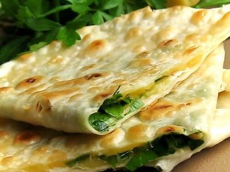 Ека или Горячая закуска из лаваша с сыром и зеленью