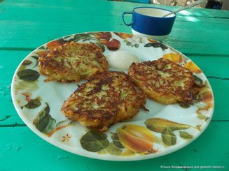 Кабачковые оладьи по турецки - "Kabak mucveri"