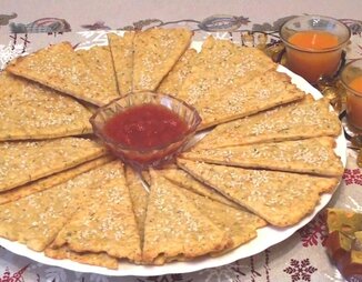 Закусочные сырные треугольнички