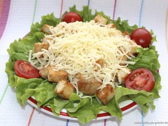 Салат "Цезарь" с курицей