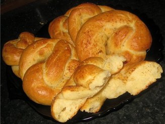 Брецели (Laugenbrezeln)
