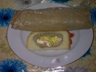Паштет из печени с маслом и орехами