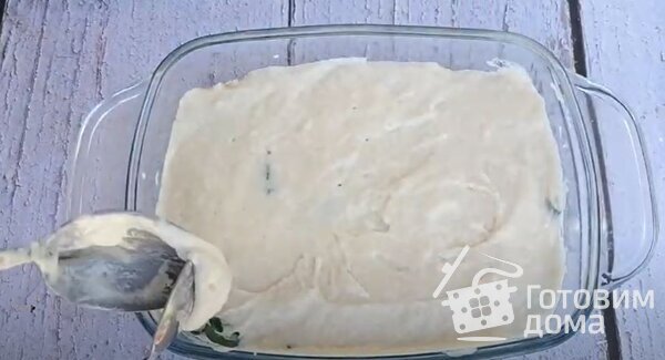 Вкусный заливной пирог с яйцом и зеленым луком на кефире фото к рецепту 6