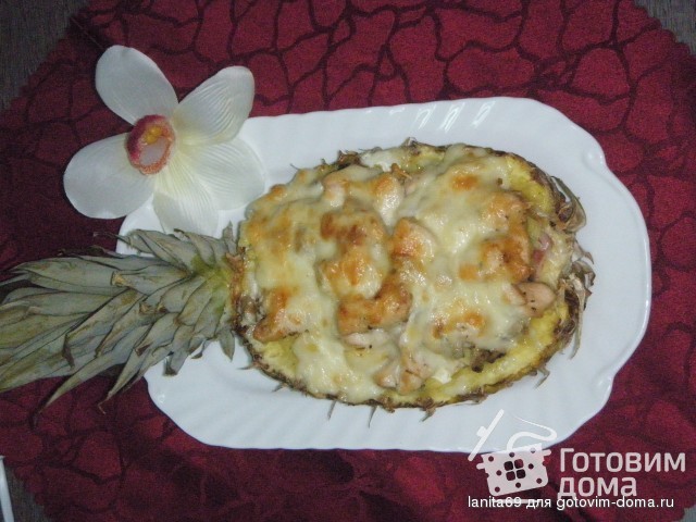 Фаршированная куриная грудка ананасом и сыром в духовке