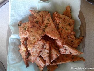 Треугольники с травами и чесноком