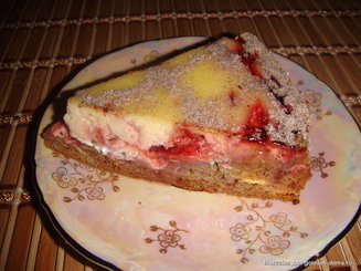 Сметанно-ягодный пирог