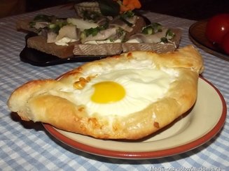 Хачапури по-аджарски