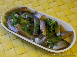 Сельдь, маринованная по-фински