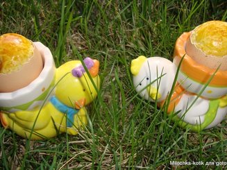 Куличики в яичной скорлупе
