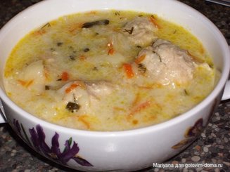 Сырный суп с фрикадельками и вермишелью