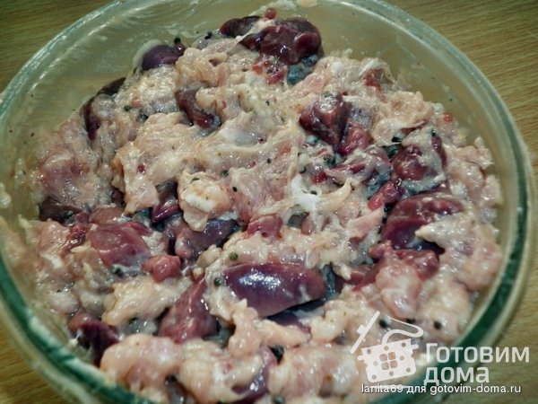 Домашняя диетическая колбаса с курицей и печёнкой фото к рецепту 2