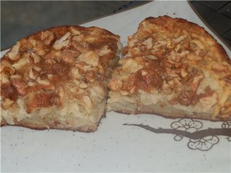 Пирог "Желтенький" с яблоками (на желтках)