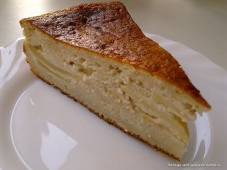 Пирог с творогом и яблоками