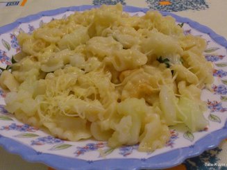Паста с цветной капустой con aglio e olio