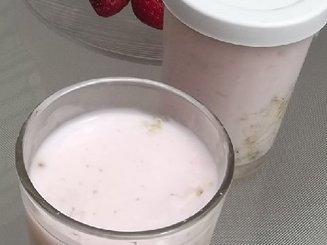 Здоровый завтрак в банке