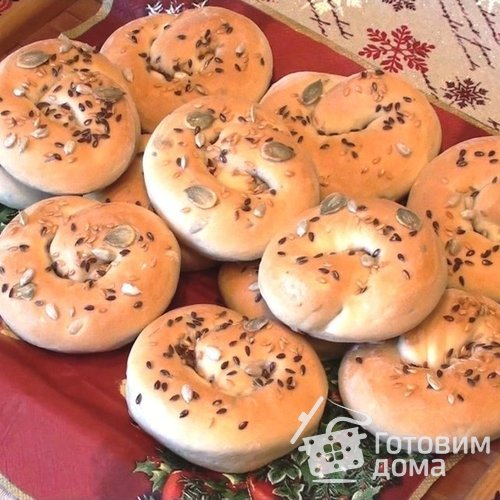Дрожжевые булочки с семечками (универсальные)