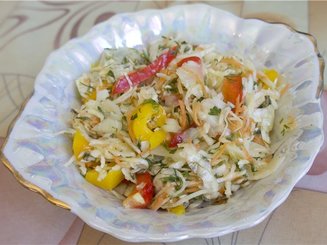 Салат с капустой "Пестренький"