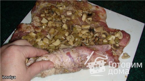 Рулет мясной с грибами фото к рецепту 4