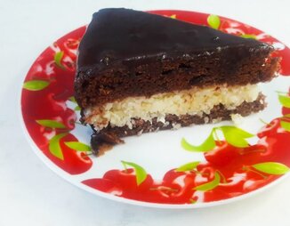 Шоколадный торт "Баунти" с кокосовой начинкой