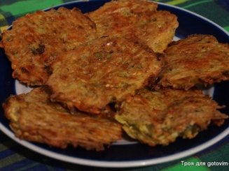Кабачковые оладьи по турецки - "Kabak mucveri"