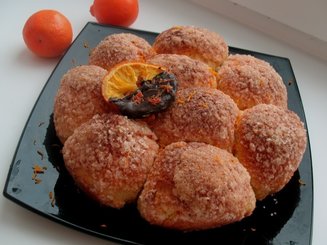 Ароматные апельсиновые булочки