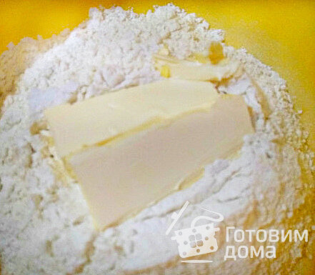 Дрожжевой пирог с сыром фото к рецепту 2