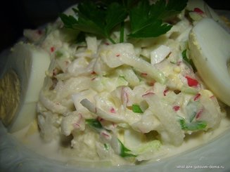 Салат с редисом