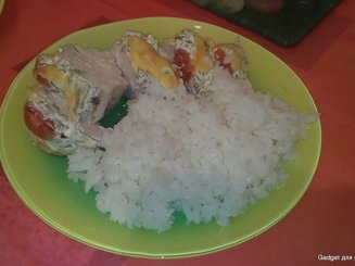Куриная грудка в сметанном соусе