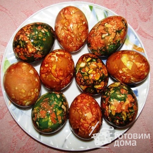 Мраморные и малахитовые яйца к Пасхе