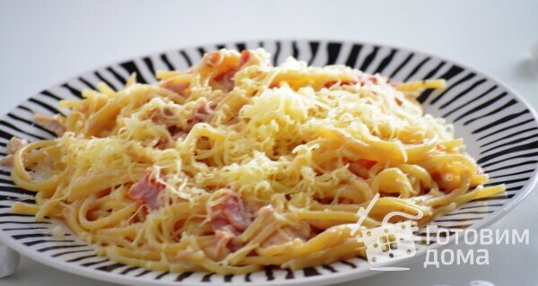 Спагетти с тунцом по-португальски -Esparguette com atum фото к рецепту 4