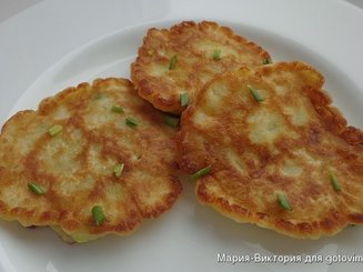 Луковые оладушки