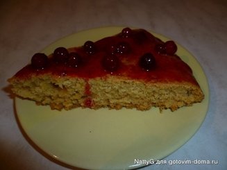 Лимонный манник с вишневым соусом