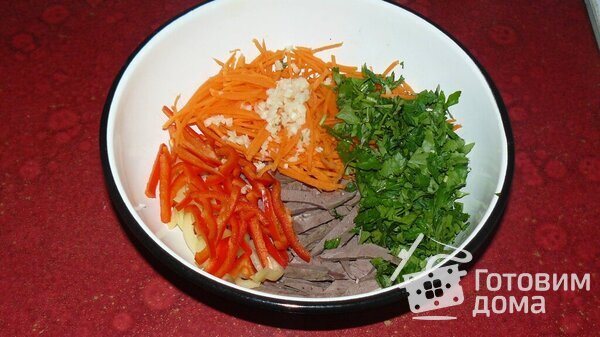 Салат со свиным сердцем по-корейски фото к рецепту 2