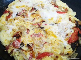 Миш-маш болгарская яичница