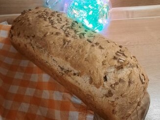 Хлеб с семечками от Ришара Бертине