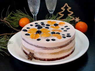 Торт-суфле с клубникой