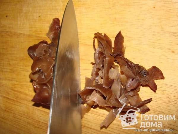 Китайские лепёшки с мясом и грибами му-эр фото к рецепту 8